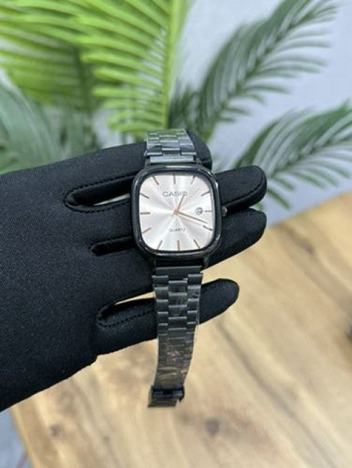 OVAL CASIO VINTAGE UNISEX MODEL